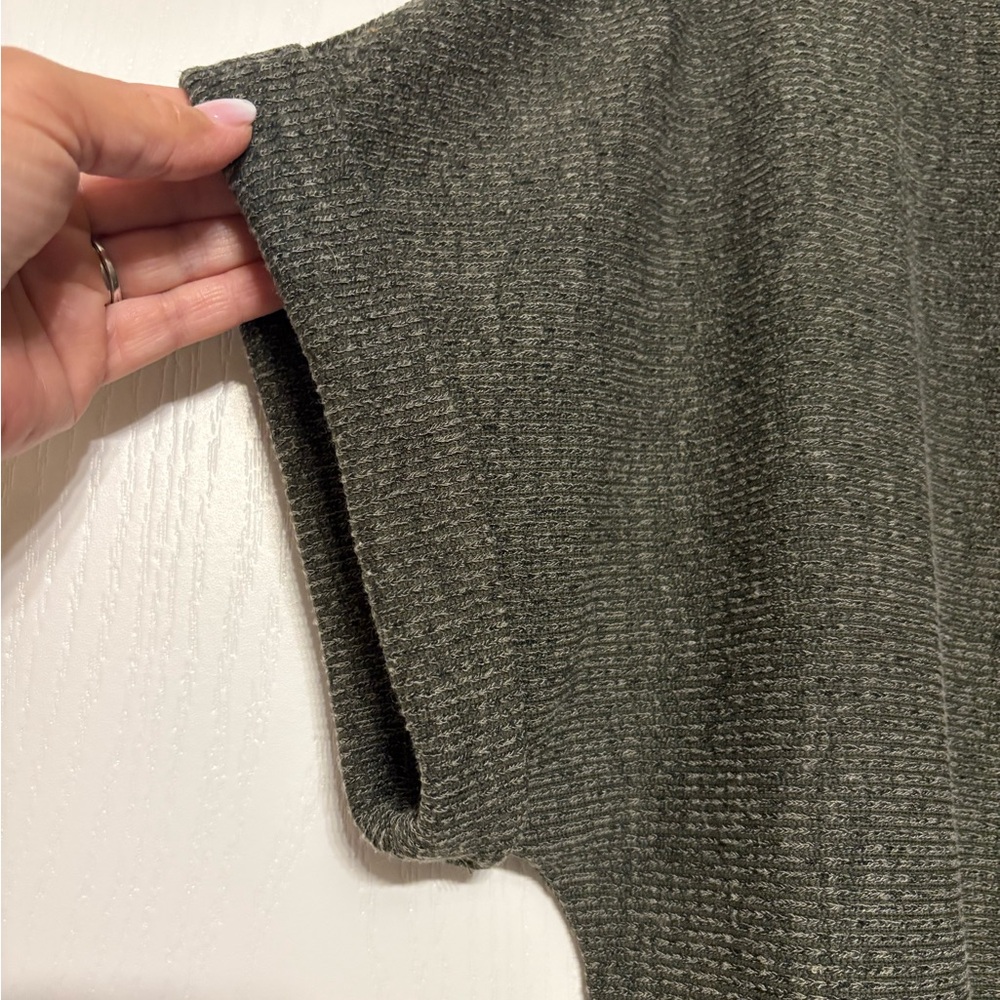 Max Studio Knit Top - Picture 5 of 6
